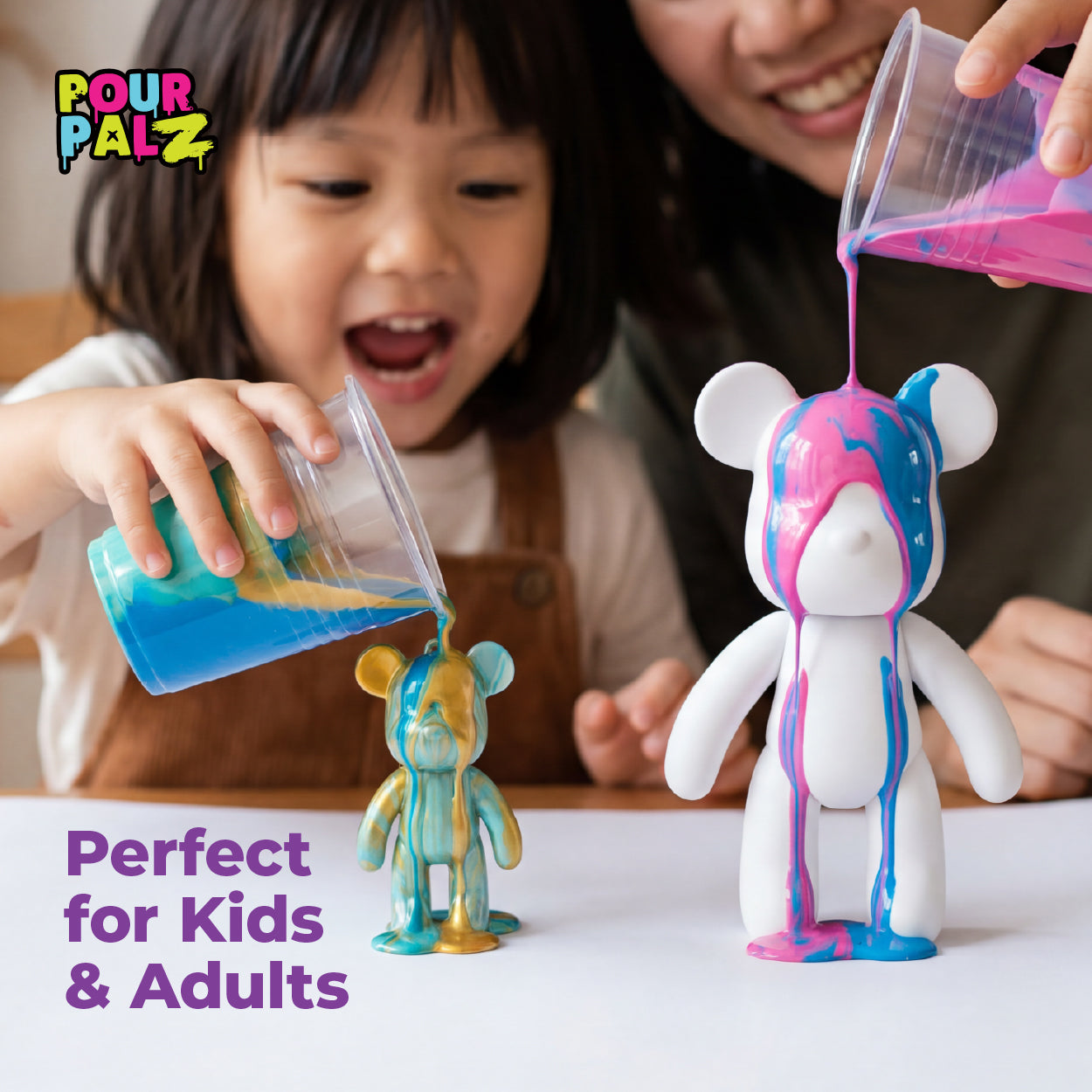 Pour Palz Mini Paint Bear Keychain Pouring Craft DIY Kit, Design Your Own Personalized Bear Keepsake