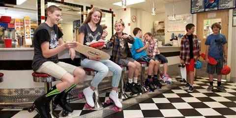 Chicago Men's Rink Skate, Black - NSG Products