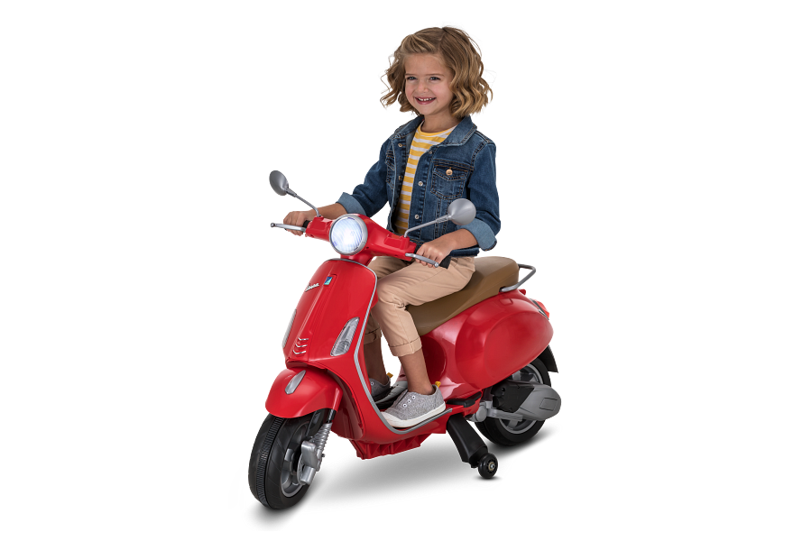 6V Vespa Scooter