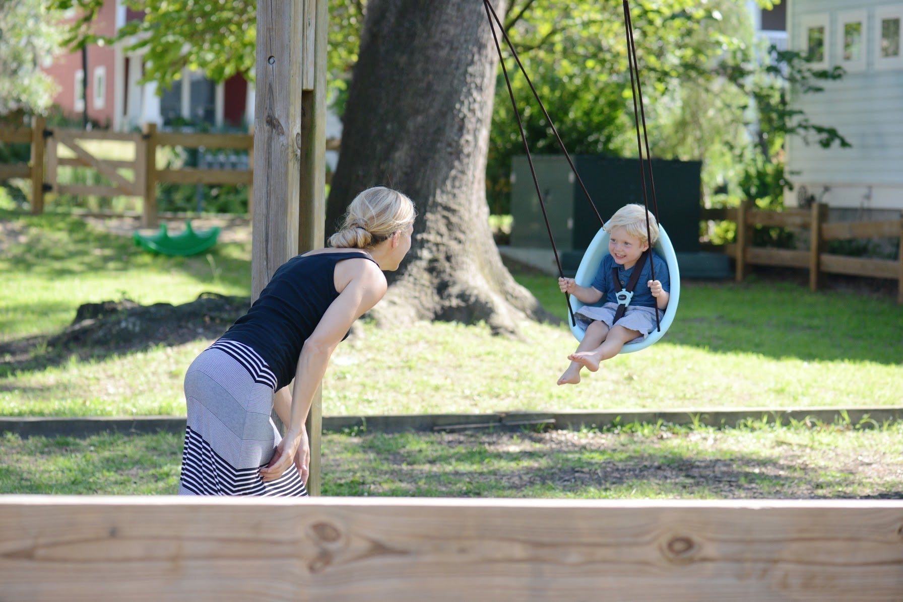 Kiwi — Your Child’s First Swing, Safe for Ages 9mo+