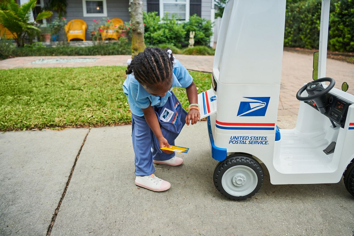 USPS Mail Delivery Truck Ride On Toy Ages 3 5 Years Kid Trax Usps Mail Delivery Truck Ride On Toy Ages 3 5 Years Kid Trax