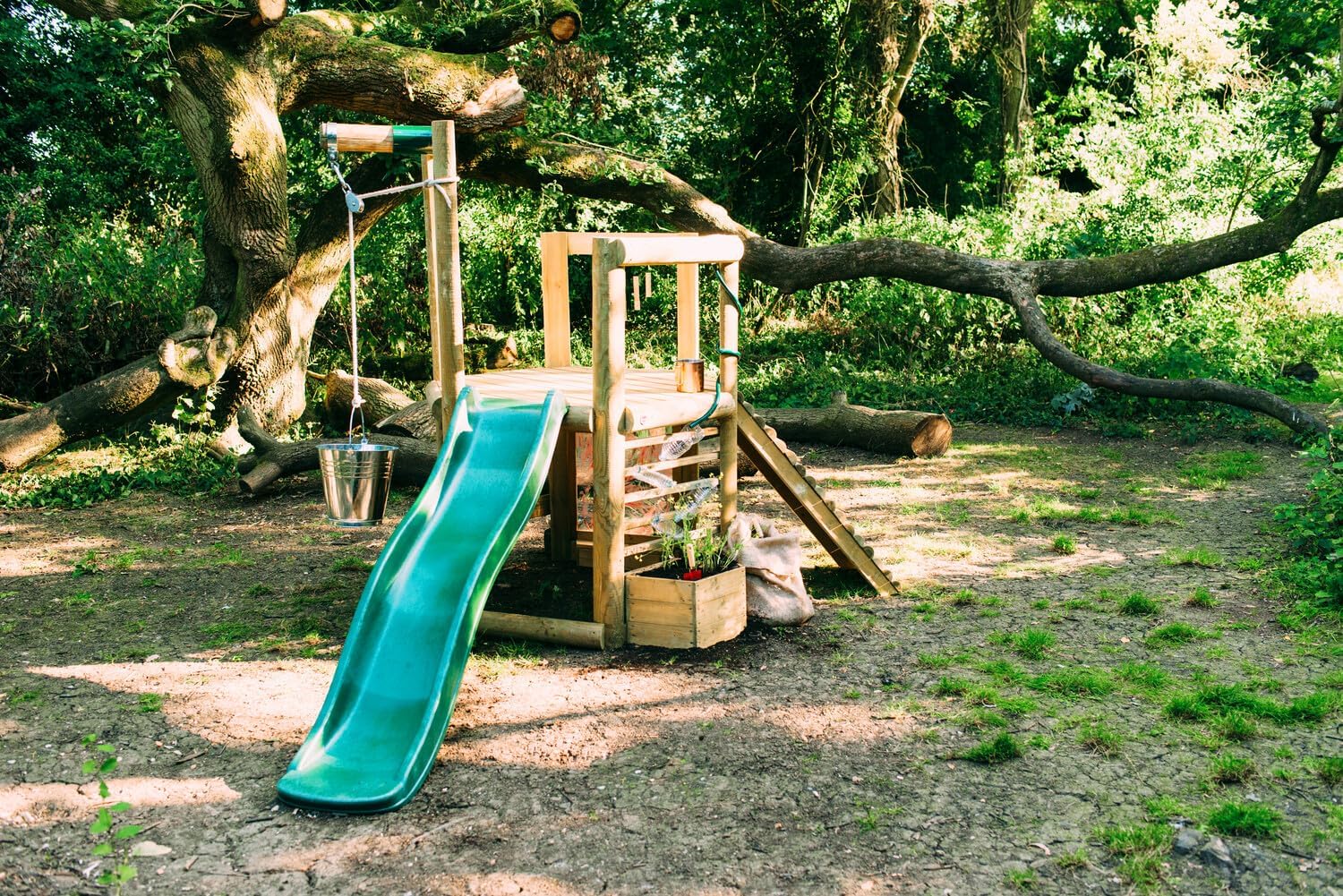 Plum Discovery Woodland Treehouse
